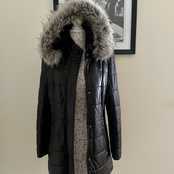 black rivet leather jacket on a warm lining size L org $599 with defect - Picture 3 of 16